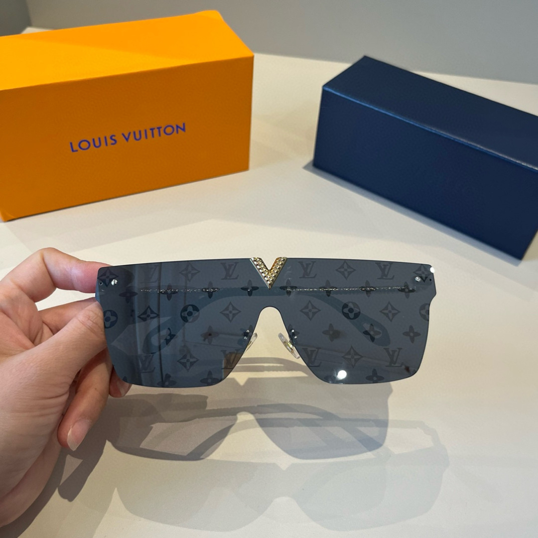 Louis Vuitton Square Frame Sunglasses