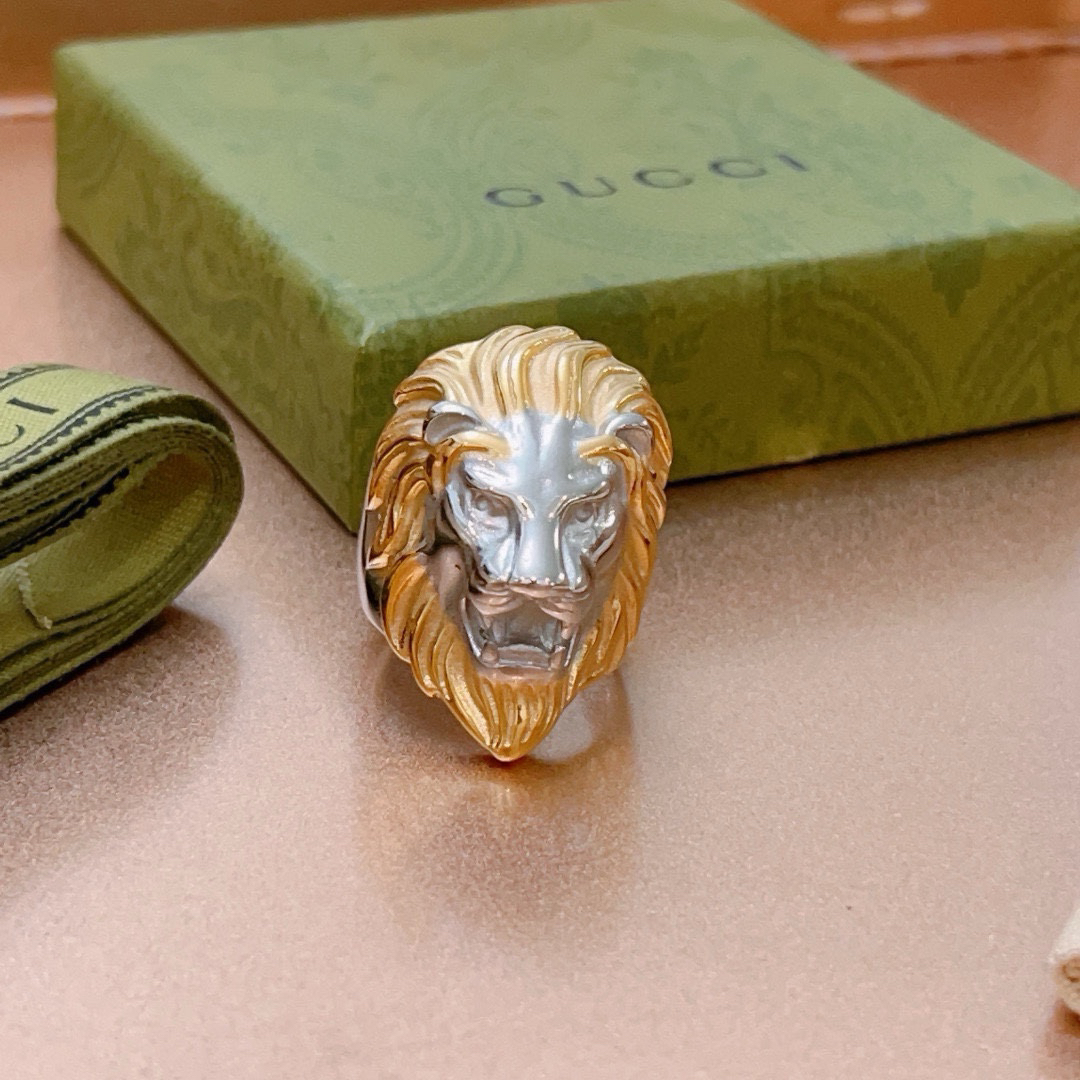GUCCI Golden Lion Head Ring