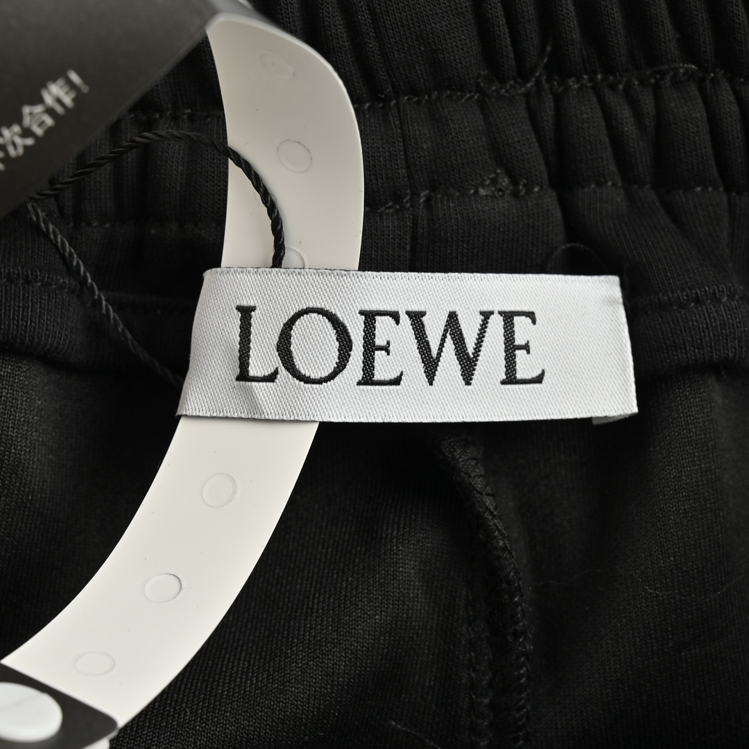 Loewe 24Fw straight-leg trousers with embroidered webbing on the back pockets