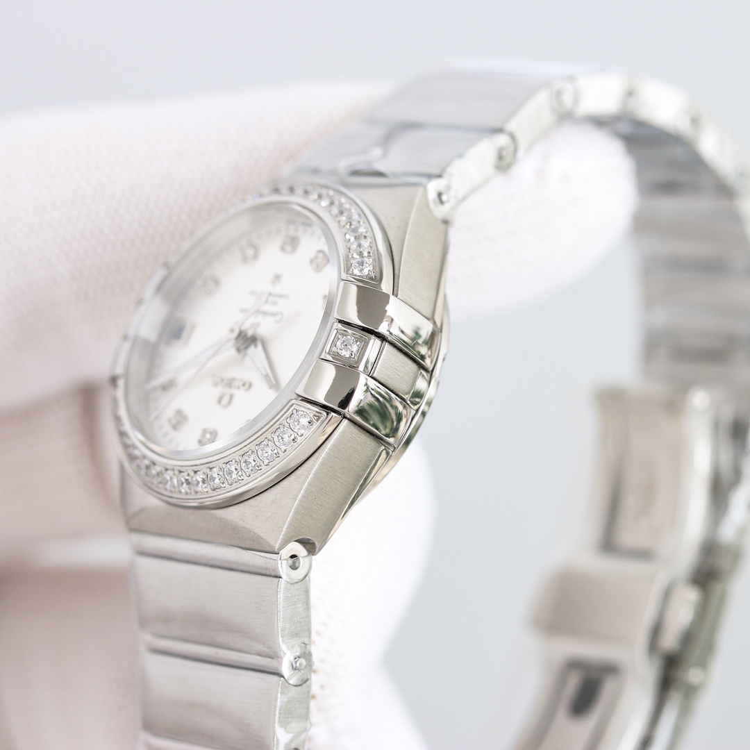 Omega Constellation PLUMA Light Feather Watch