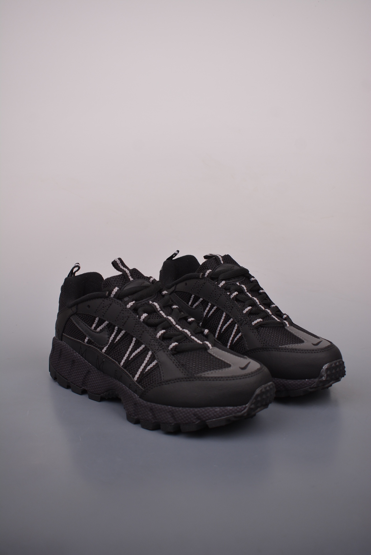 Nike Air Humara QS Black Grey 924464-001