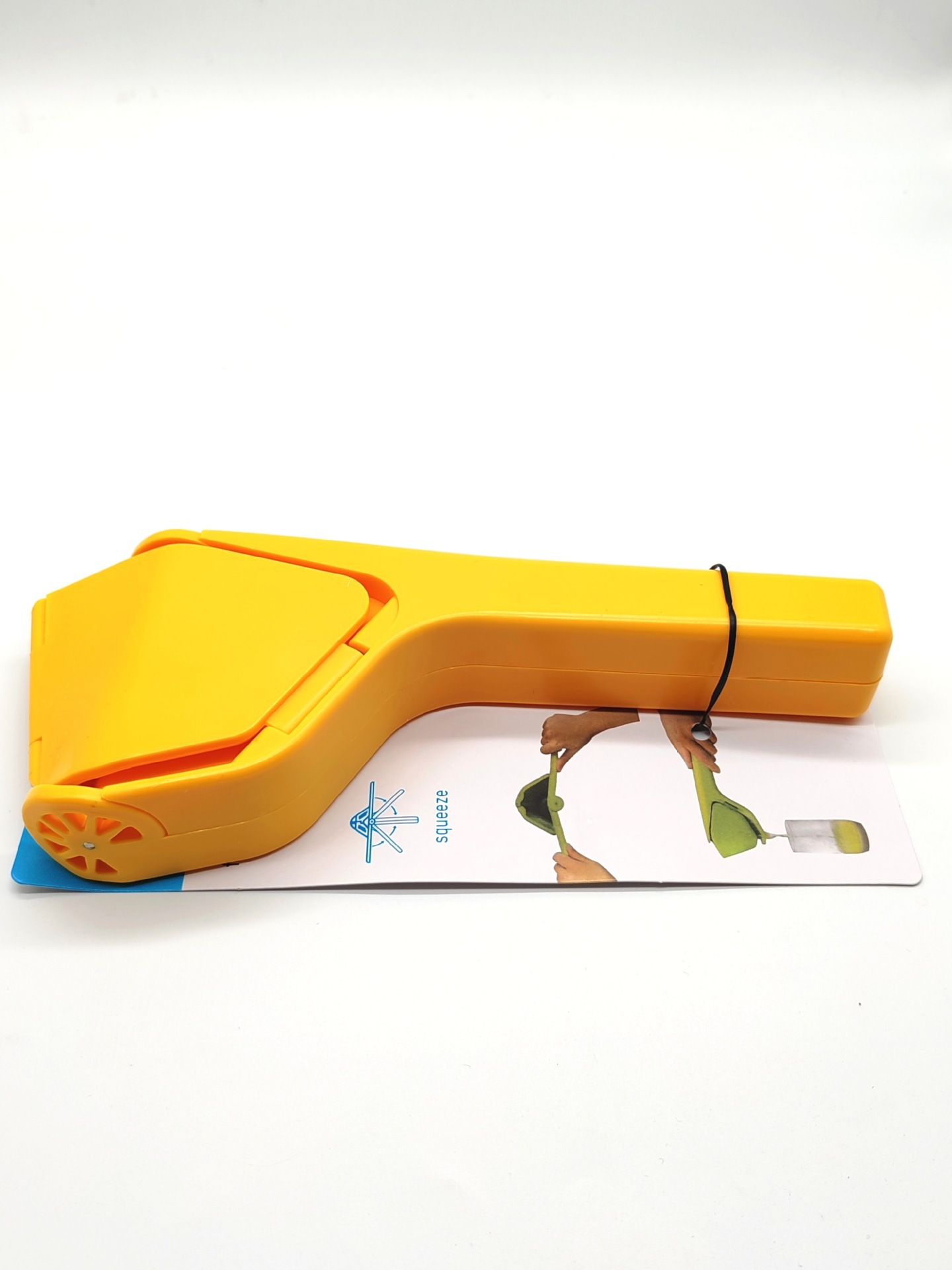 Manual lemon juicer 🍋(50% off for a limited time)