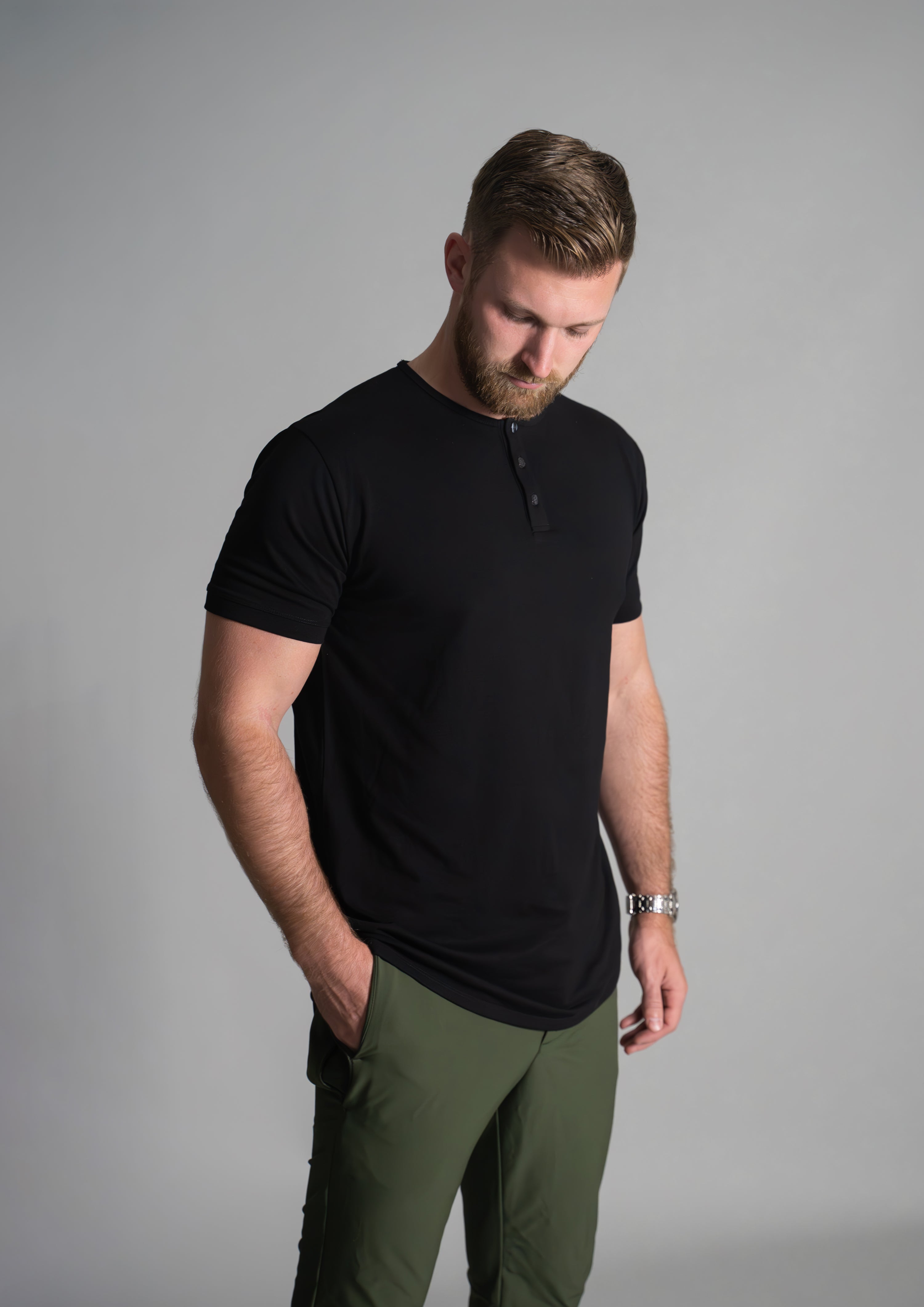 Henley Curved Hem