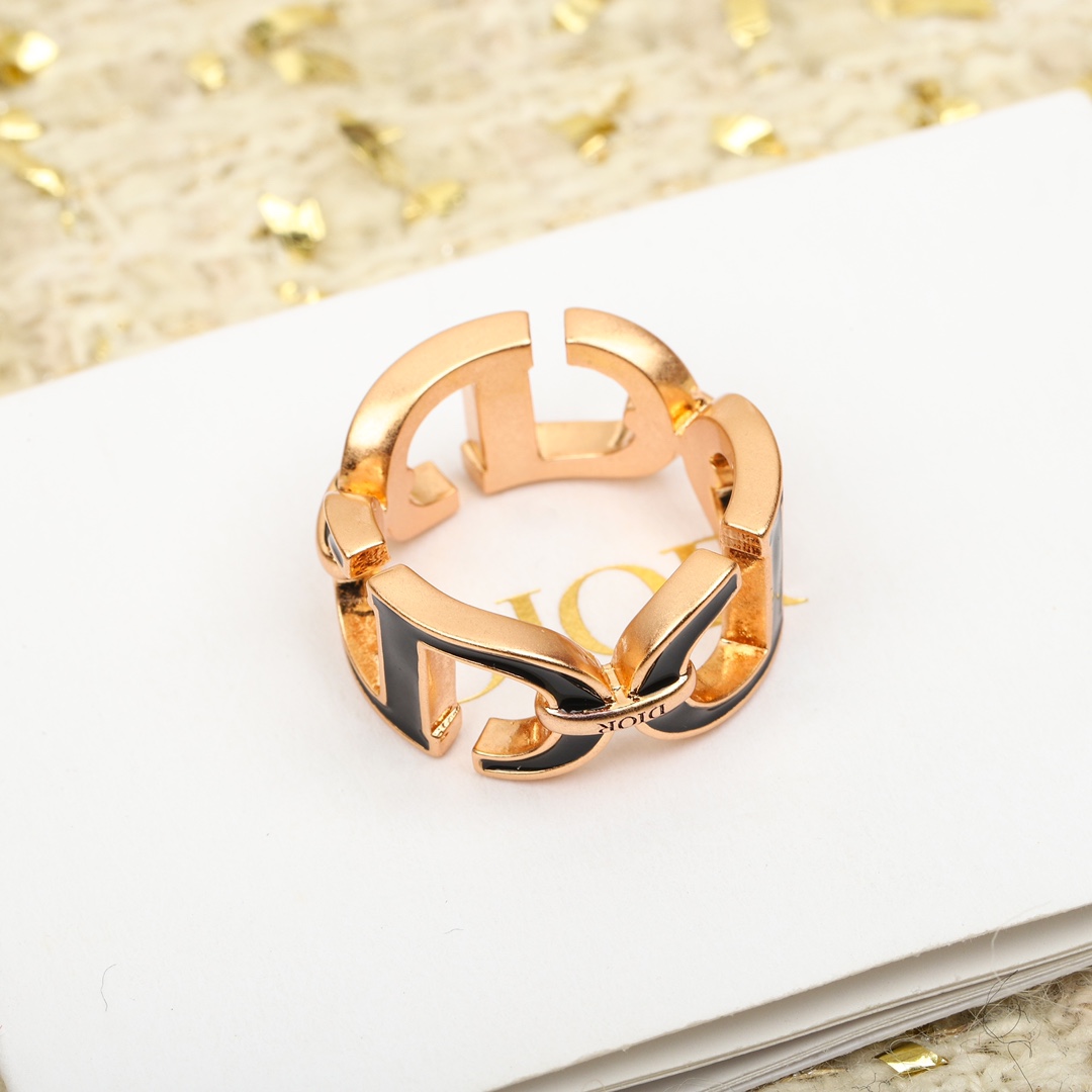 Dior black letter ring