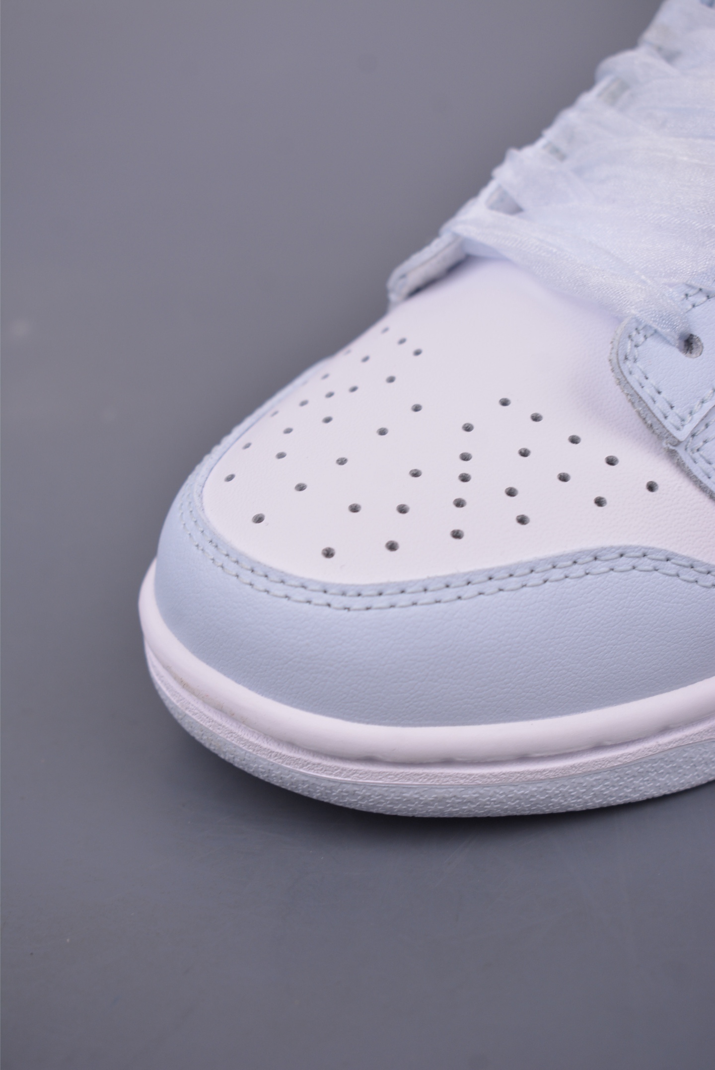 Nike Wmns SB Dunk Low Retro 