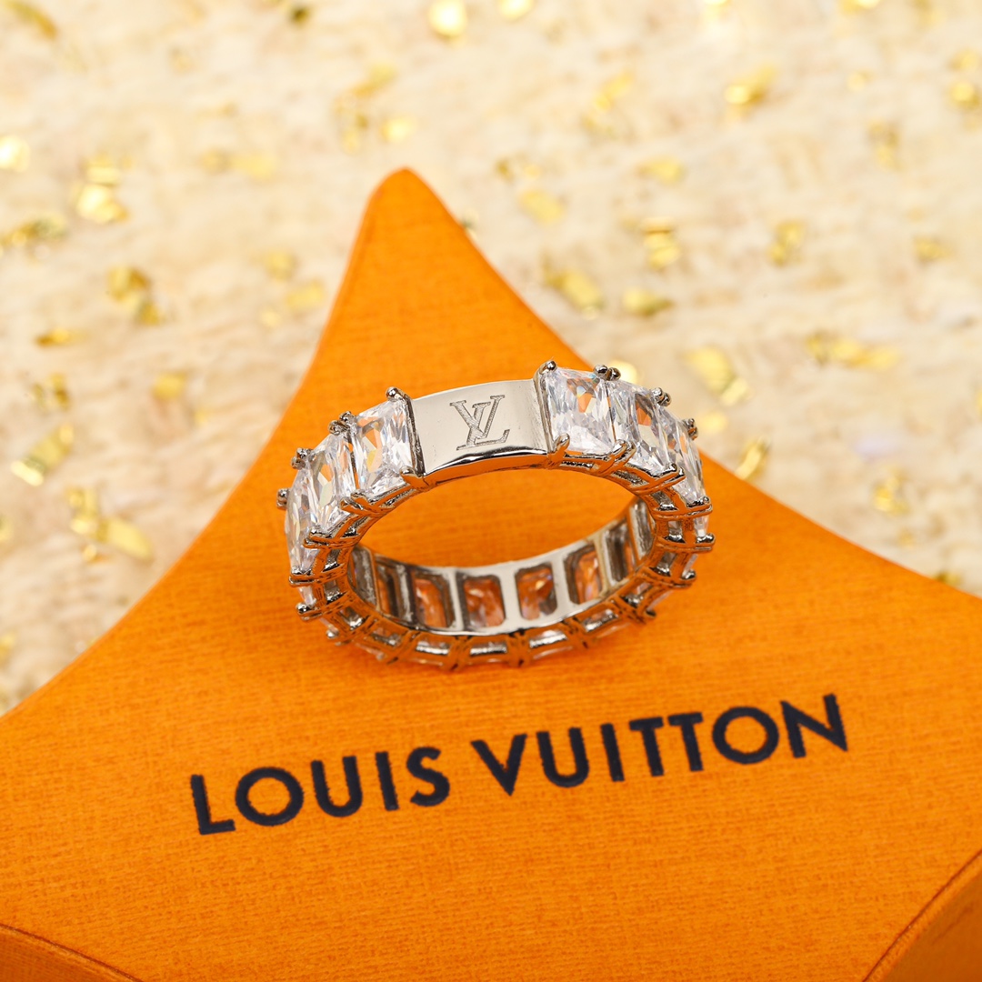 Louis Vuitton Diamond Ring
