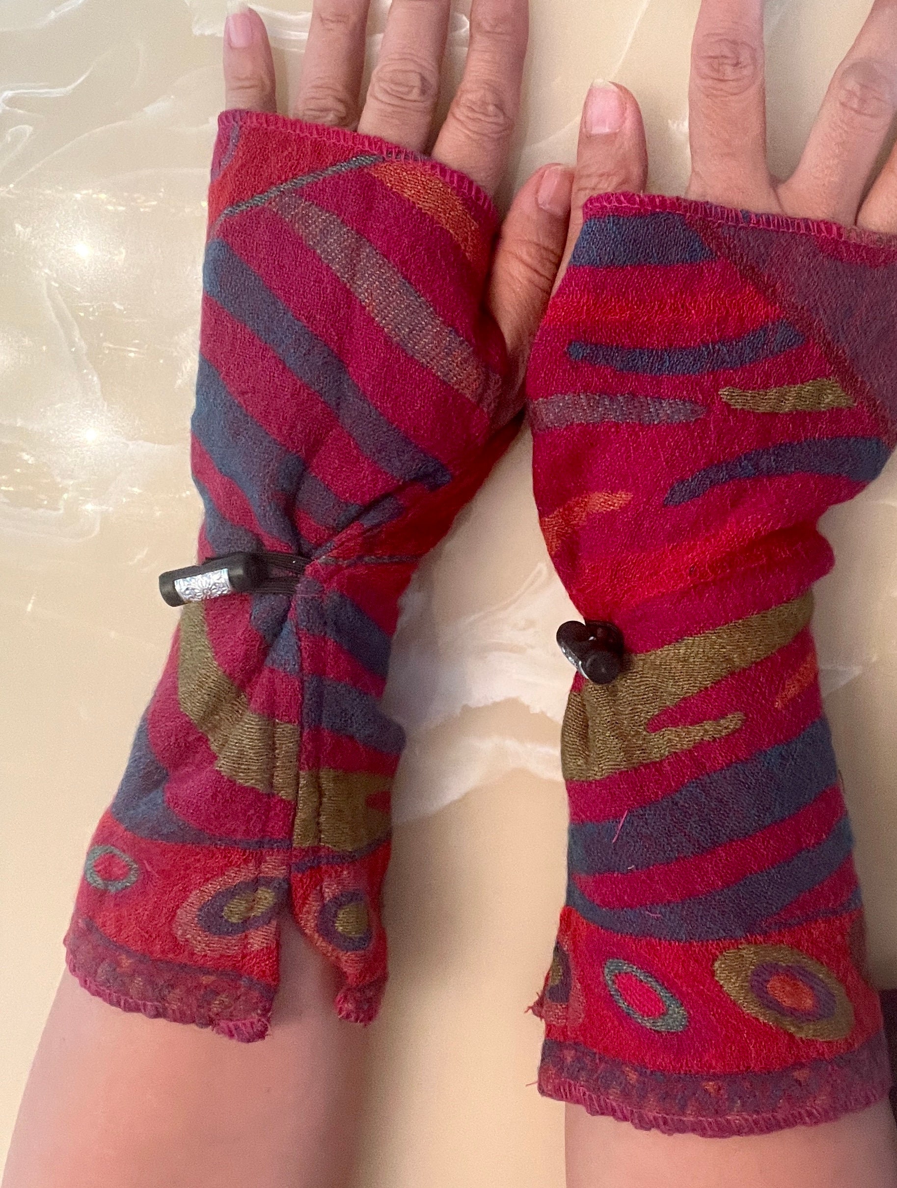 🎄Christmas Hot Sale🎄HANDMADE Boiled Merino Wool Fingerless Gloves with Toggle and side slit