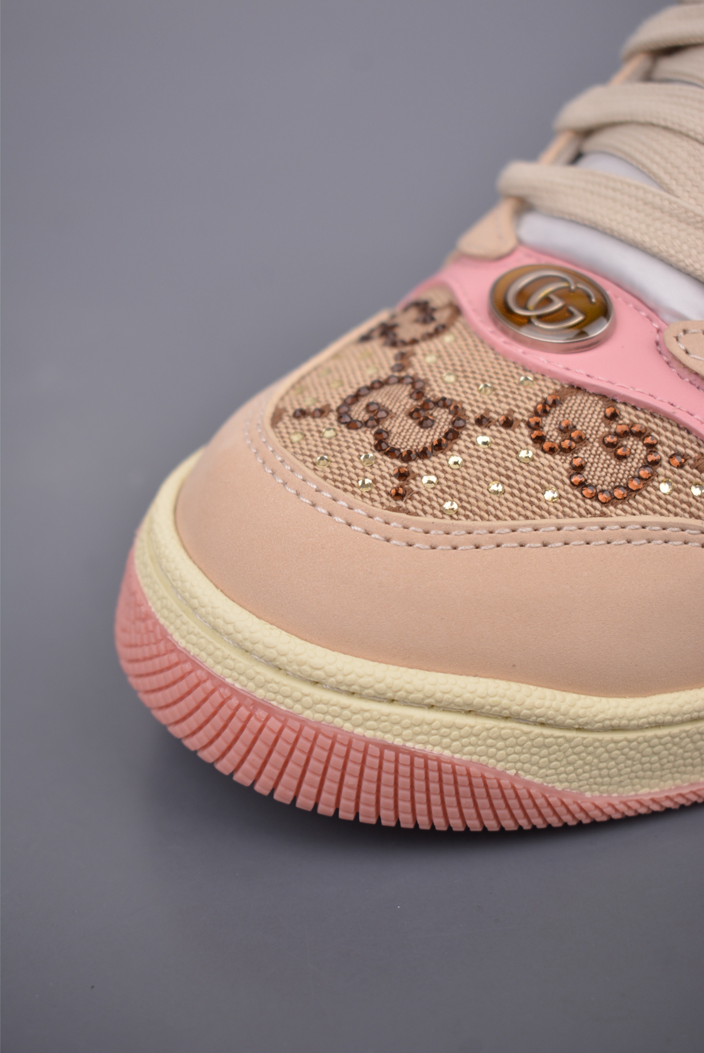 Gucci Screener GG Sneaker Low Beige Pink Green Diamond
