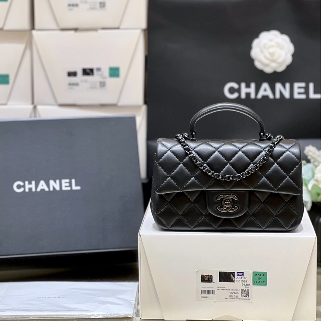Chanel cf mini handle so black AS2431