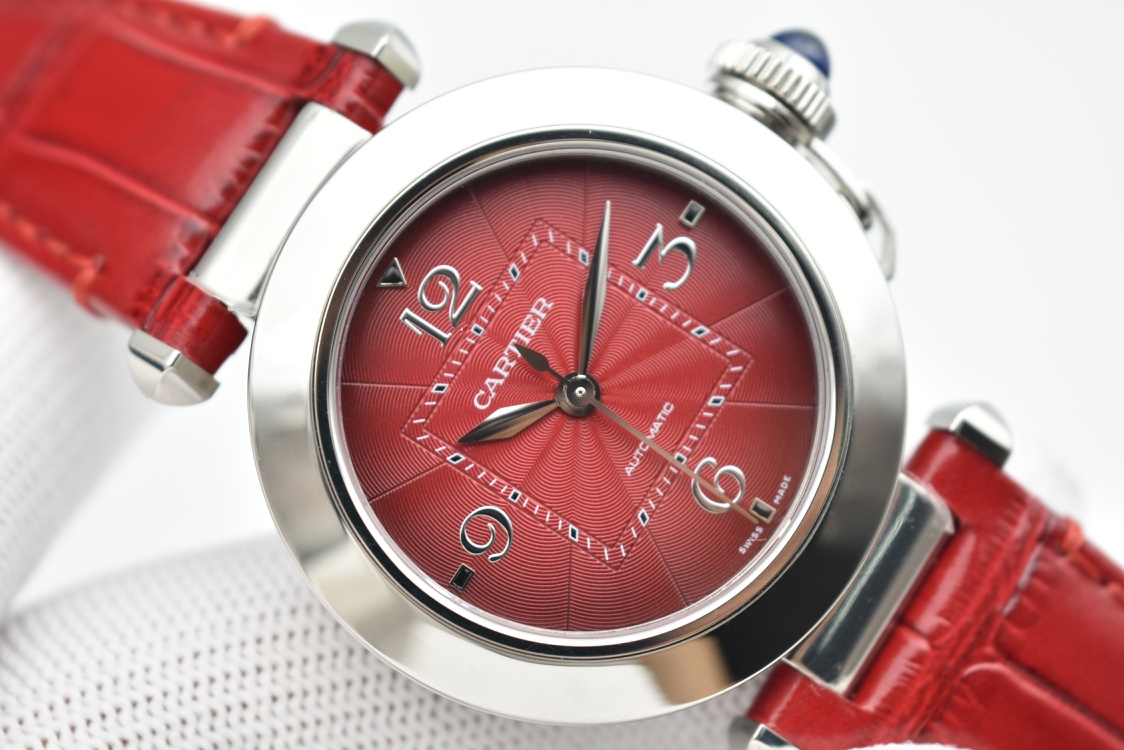 Cartier Pasha Series