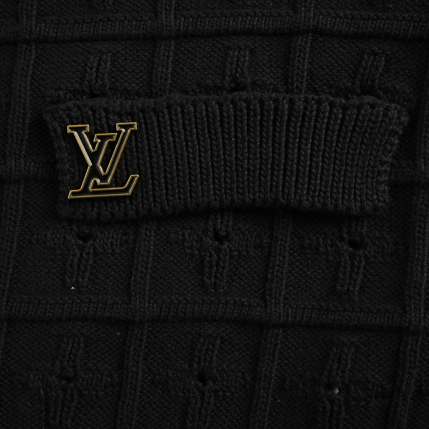 Louis Vuitton 25Fw openwork double-breasted knitted cardigan