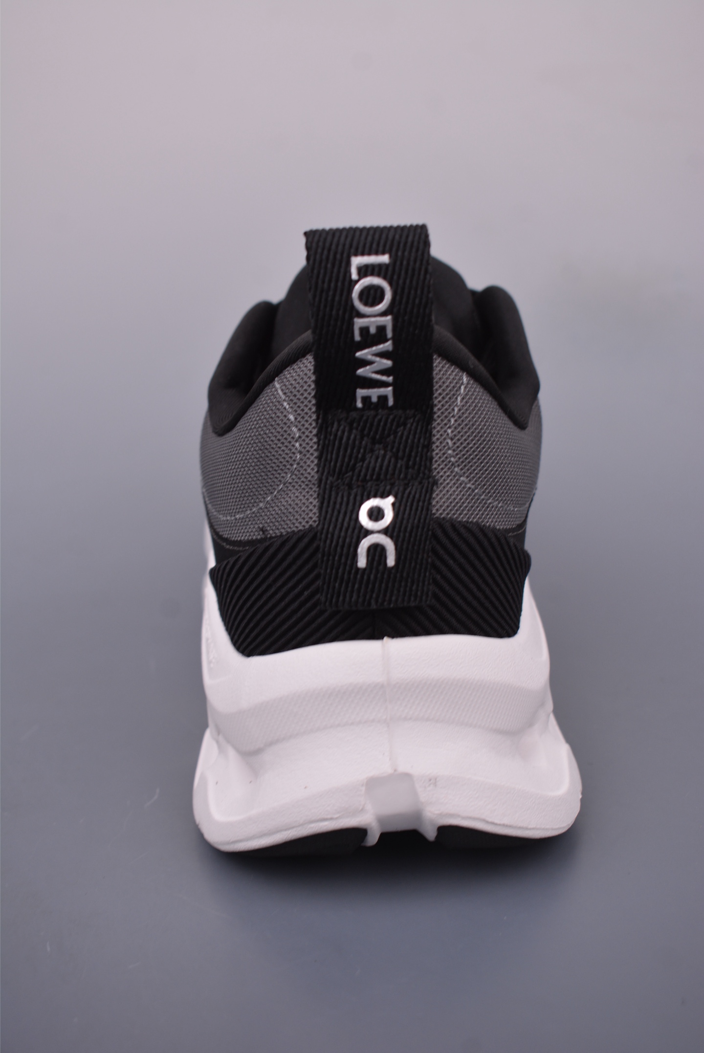 Loewe x ON On Running Cloudtilt 2.0 