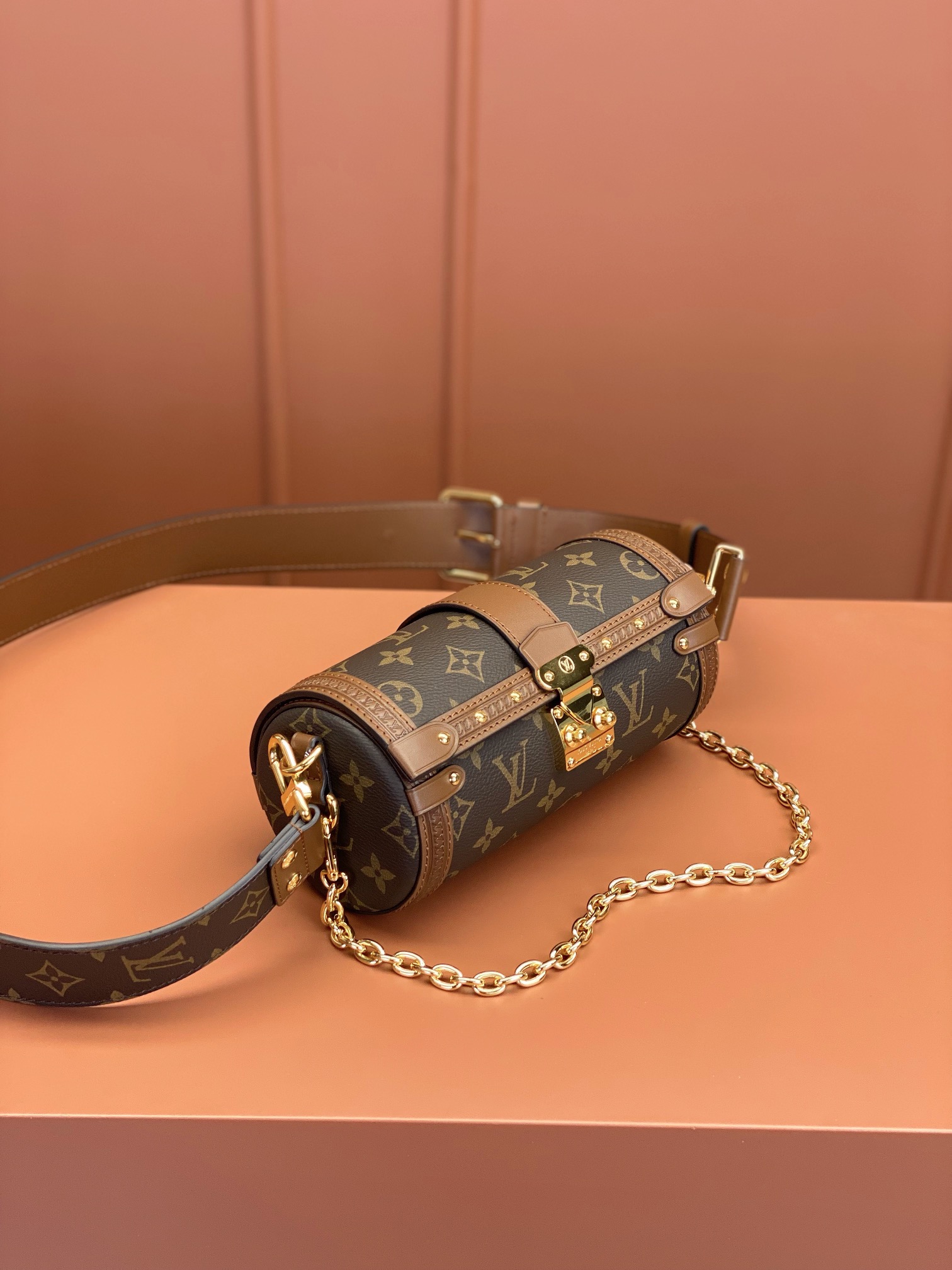 Louis Vuitton PAPILLON TRUNK Handbag M57835