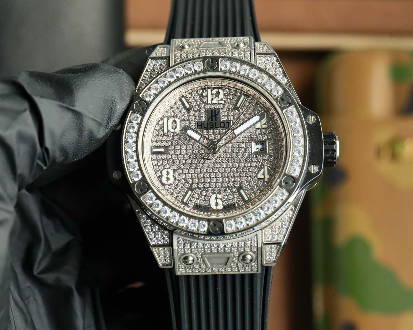 Hublot Big Bang stainless steel rainbow diamond watch
