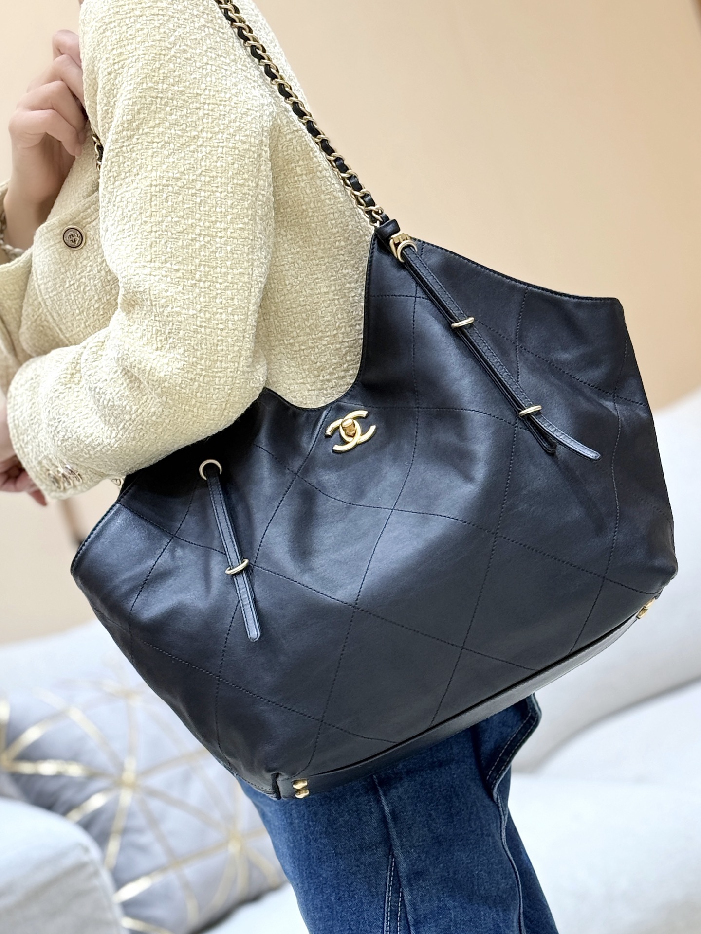Chanel 25S Spring/Summer Collection Large Tote AS5466