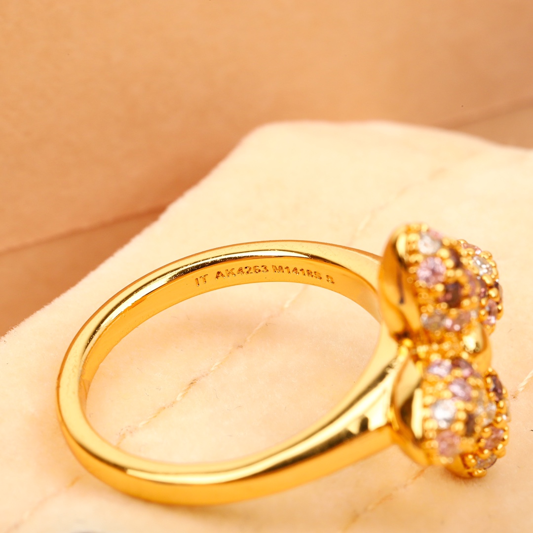 Louis Vuitton Four Leaf Clover Ring