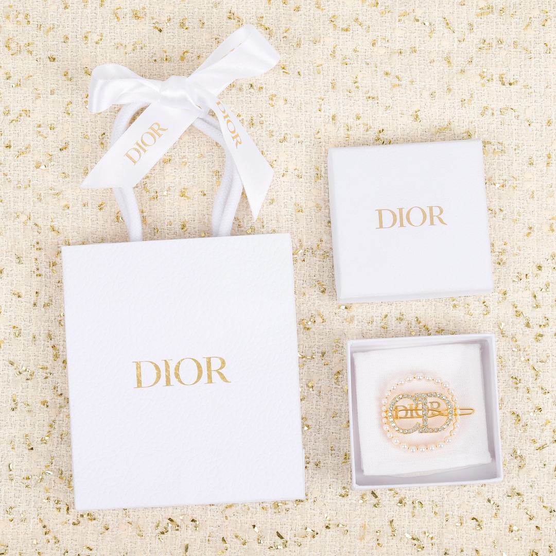 Dior Beaded CD Crystal Hairpin