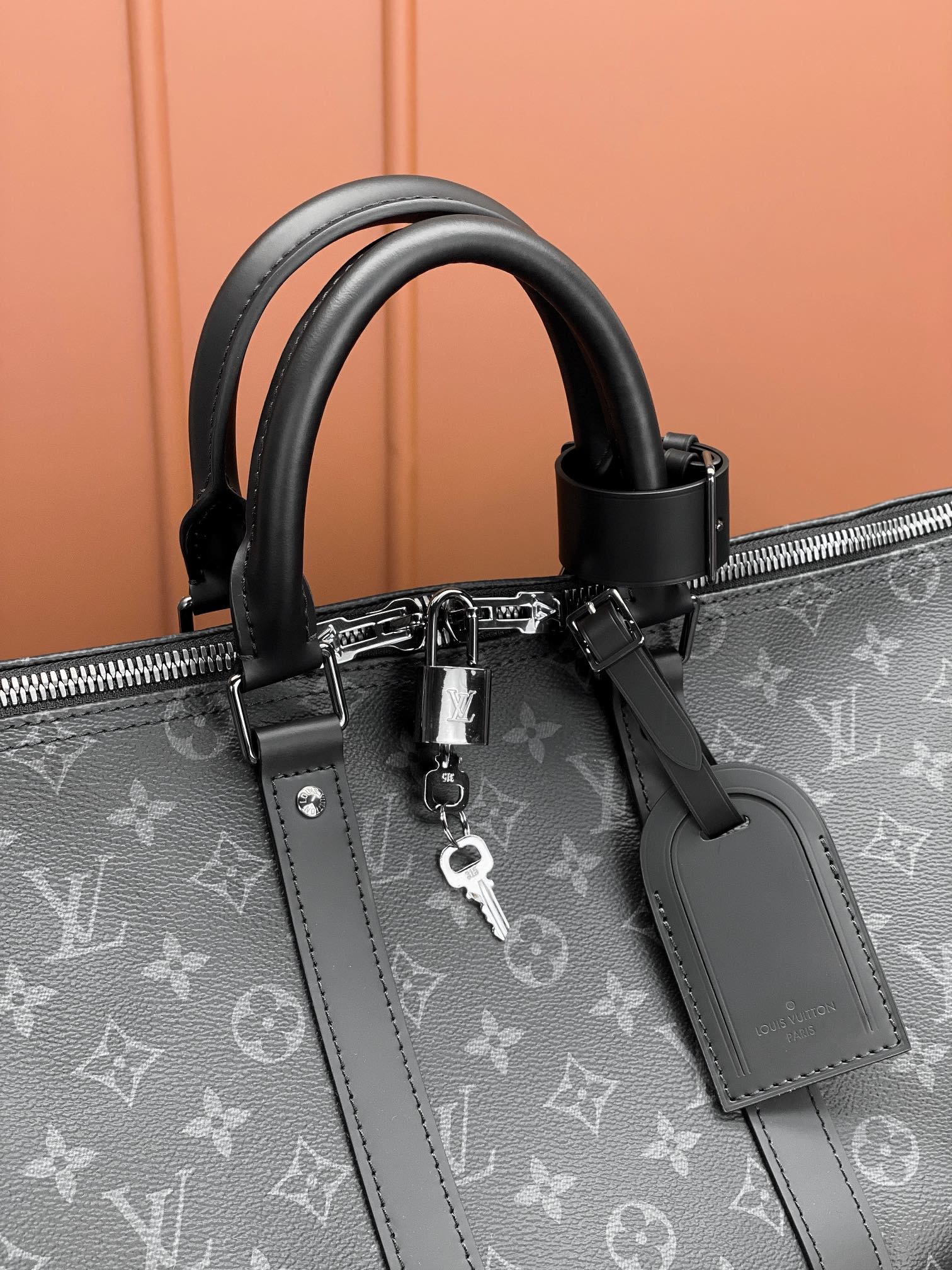 Louis Vuitton KEEPALL BANDOULIÈRE 45 Travel Bag M40569