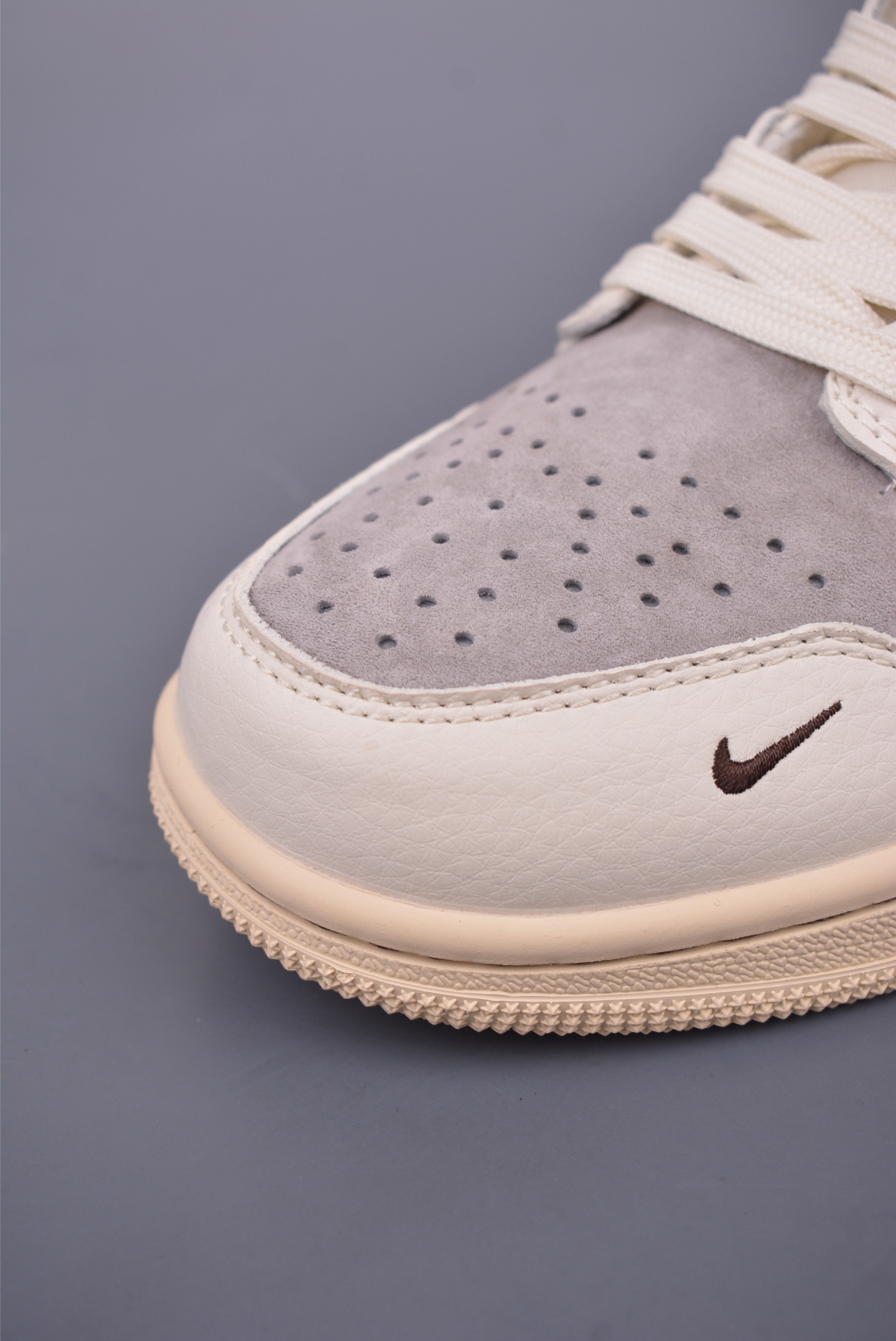 The North Face x Nike Air Jordan 1 Low OGAJ1 Basketball Shoes Beige White Brown XX2408-008