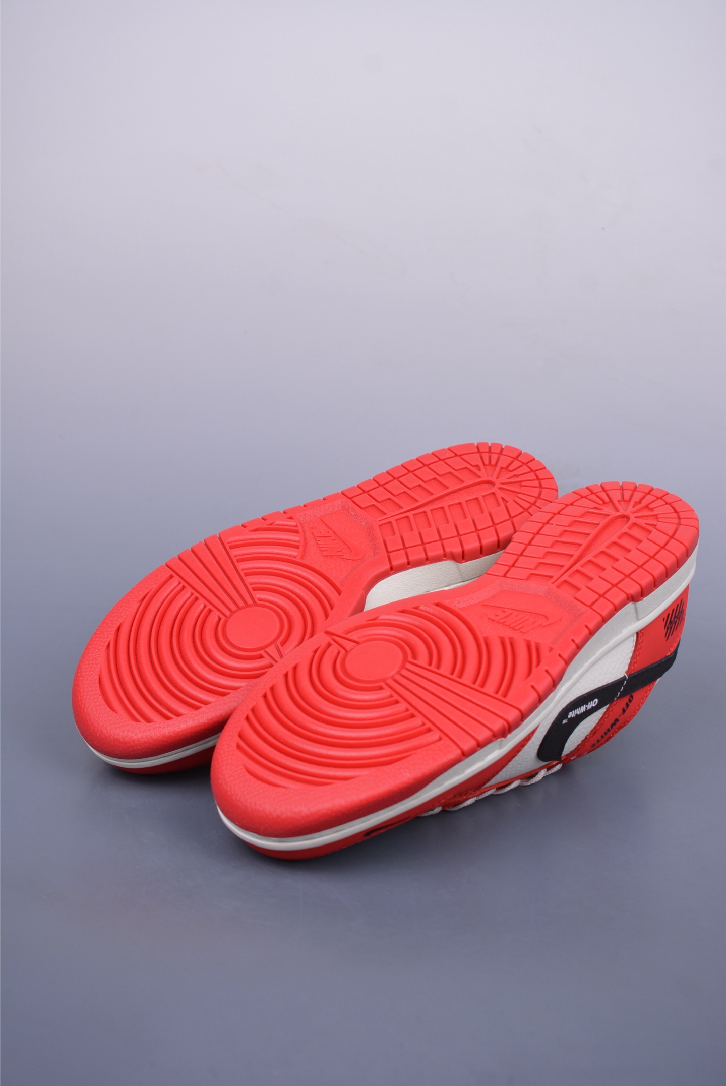 OFF-WHITE x Nike SB Dunk Low sneakers Red, White and Black XY2026-159