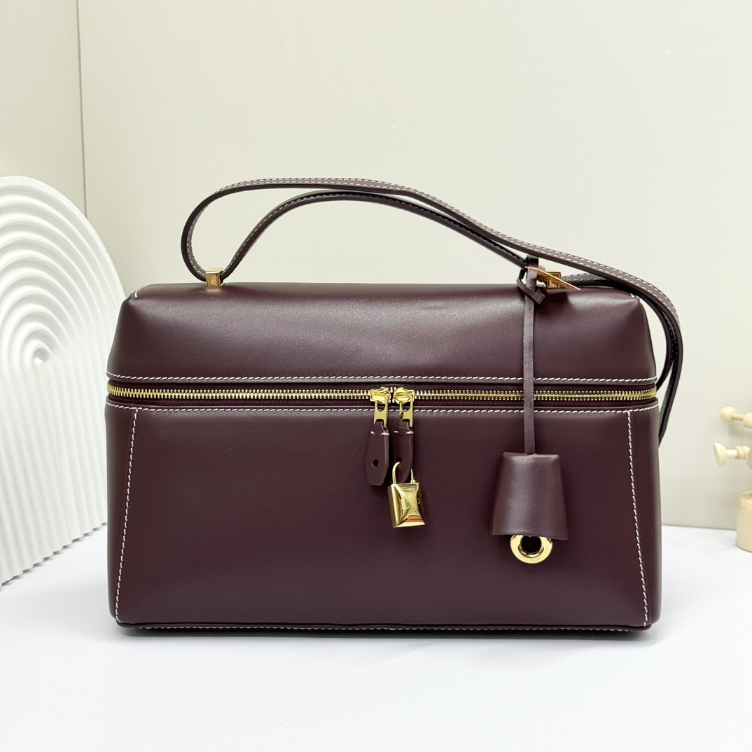 Loro Piana Extra Bag L27 Crossbody Bag FAO4759