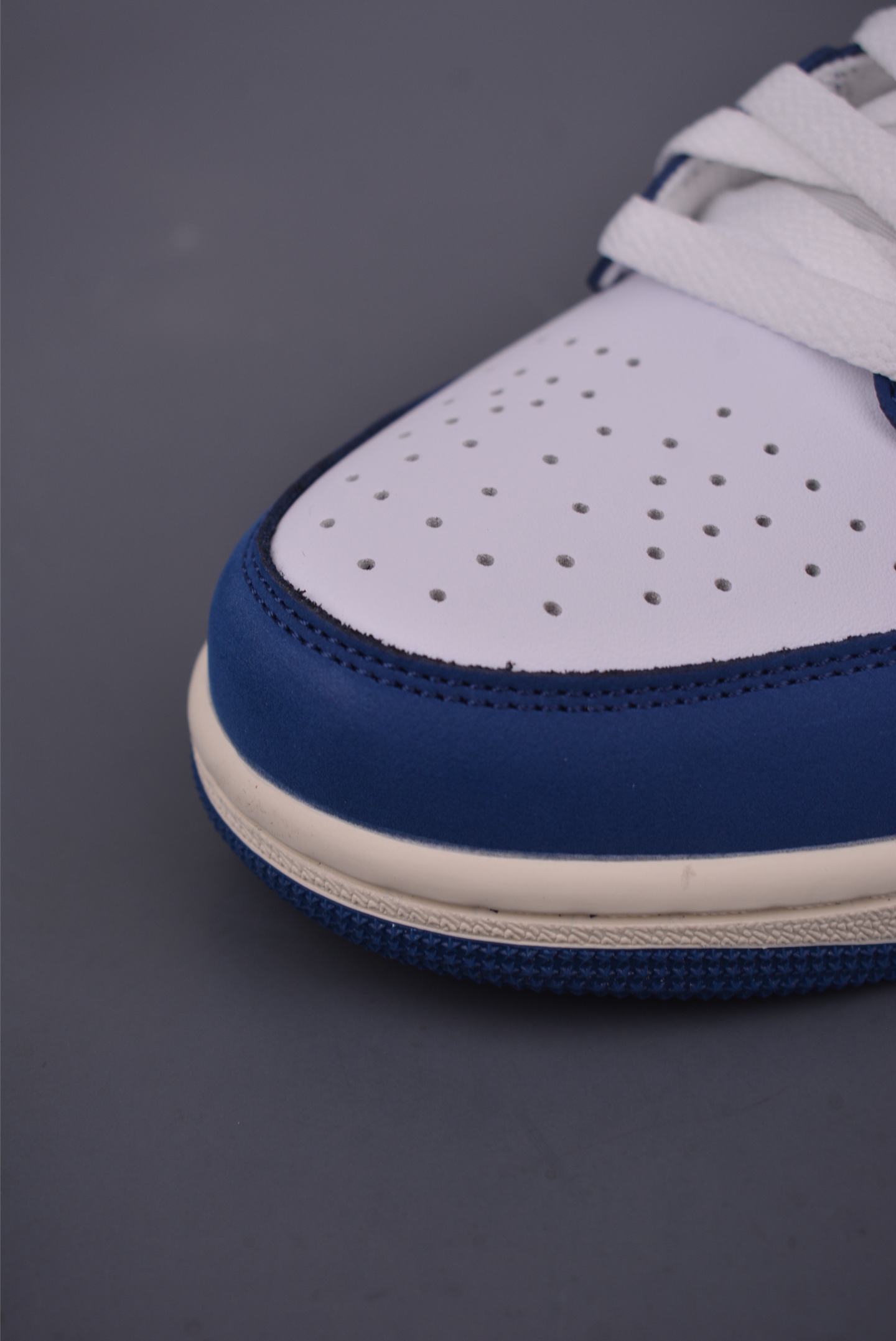 Air Jordan 1 Low OG 