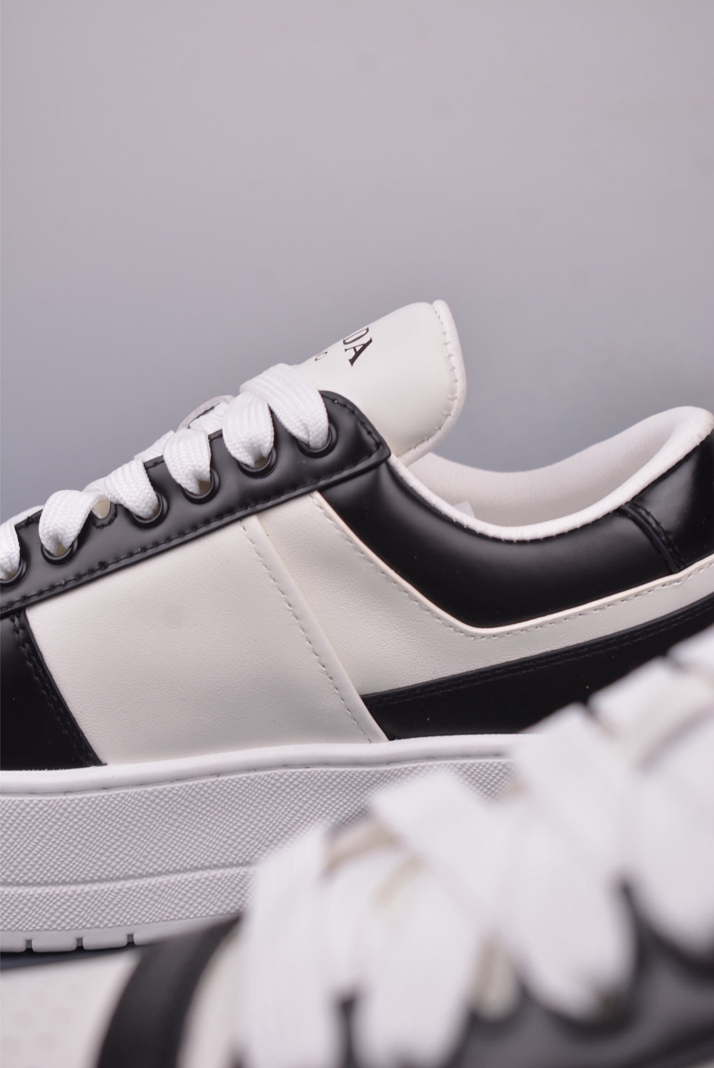 Prada Downtown Bold series thick-soled casual shoes black and white 1E792M_3LPG_F0P09_F_050