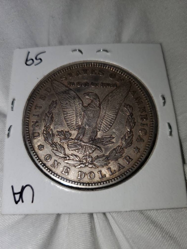 1885  -Morgan Dollar - XF++/ AU    lot # 621 Regular 69
