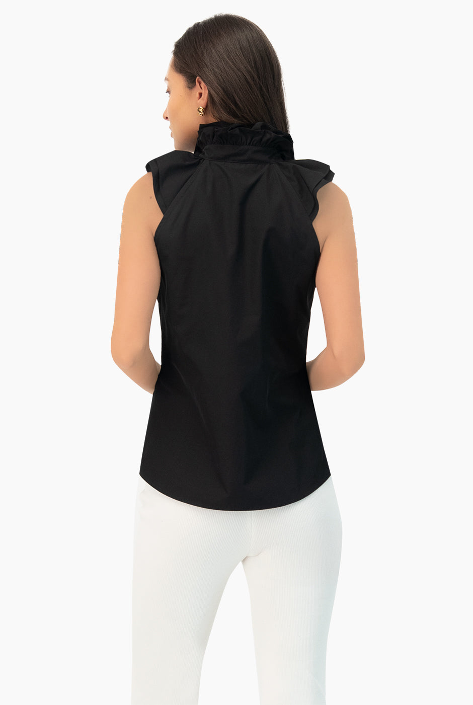 Blusa negra de cuello alto