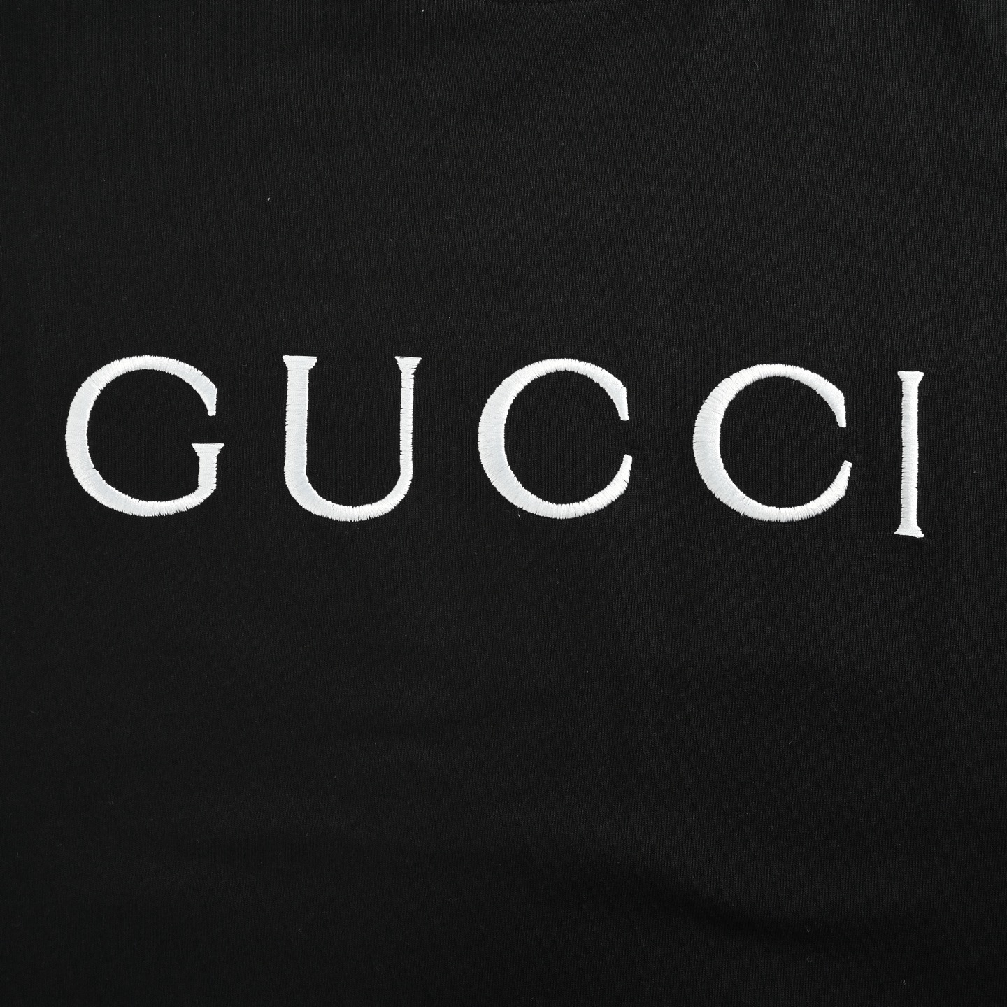 Gucci 25ss simple letter embroidered short sleeve