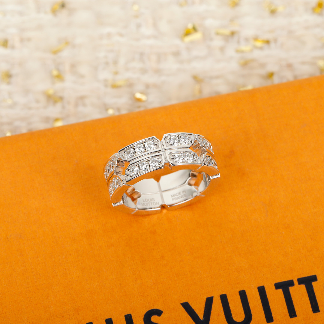 Louis Vuitton Tumbler Ring