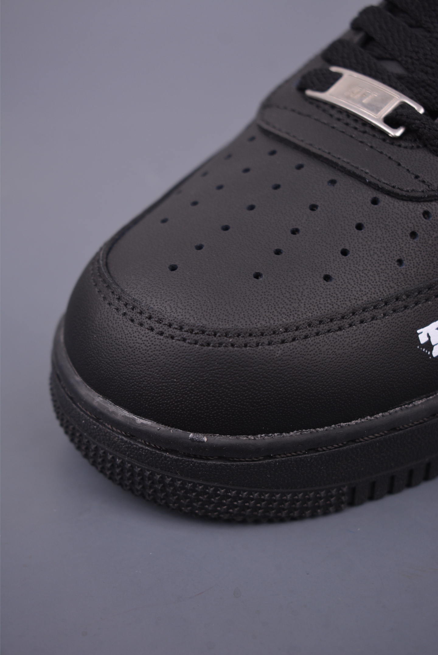 Nike Air Force 1 07 LV8 Low 