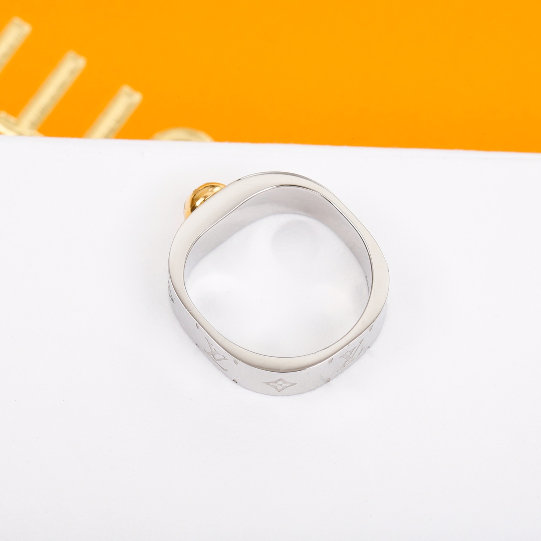 Louis Vuitton Square Couple Ring