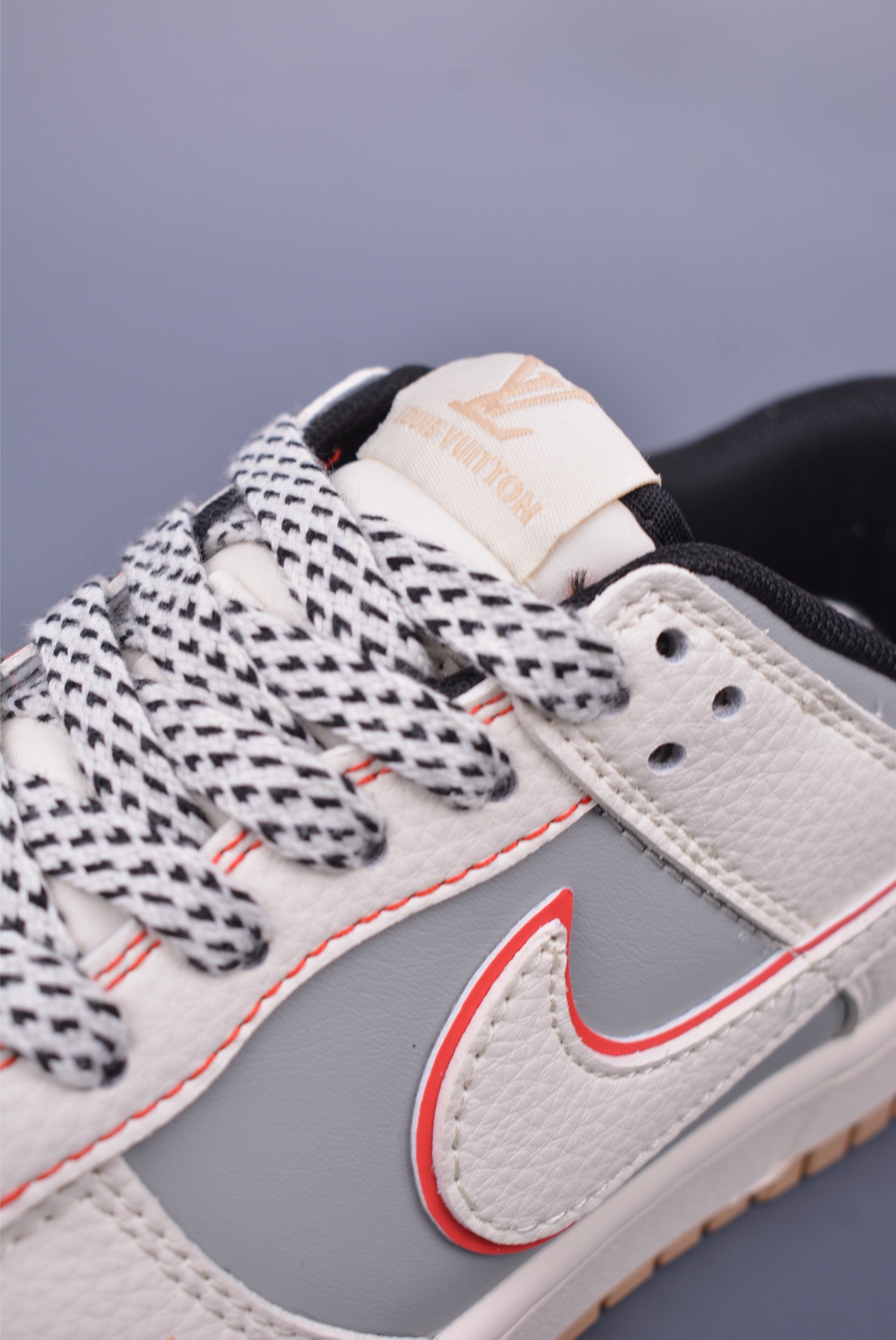 LV x Nike SB Dunk Low low-top sneakers beige gray red SD6868-108