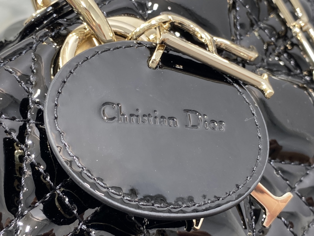 Dior D-joy Medium Patent Leather Bag