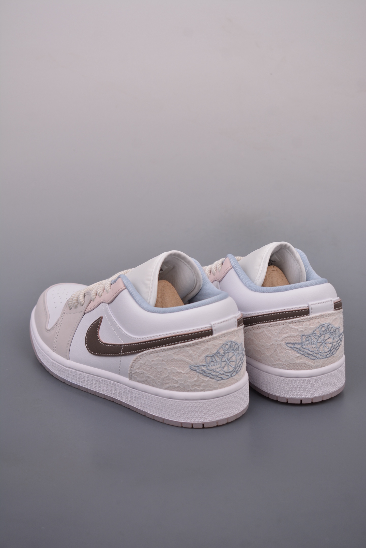Nike Air Jordan 1 Retro Low OG AJ White Gray Brown IB8859-101