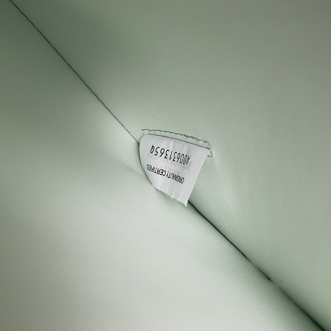 Bottega Veneta Patti Bag 776783