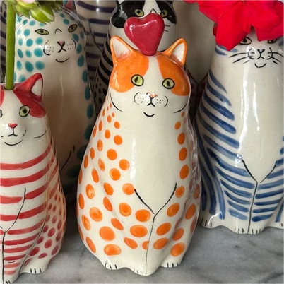 Polka Dot Cat Vase - Cat lover gift - Handmade