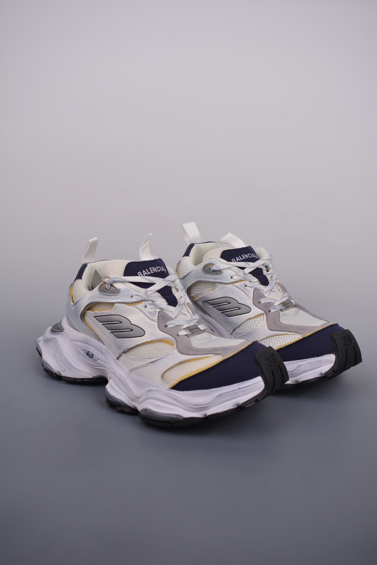 BALENCIAGA Cargo Sneaker 5XL White and Black Distressed