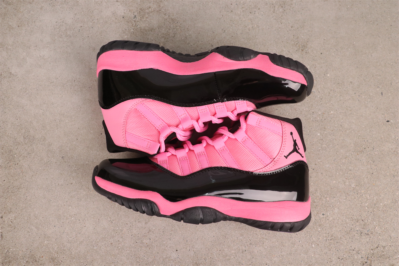 Air Jordan 11 Retro Pink Black Basketball Shoes CT8012-500