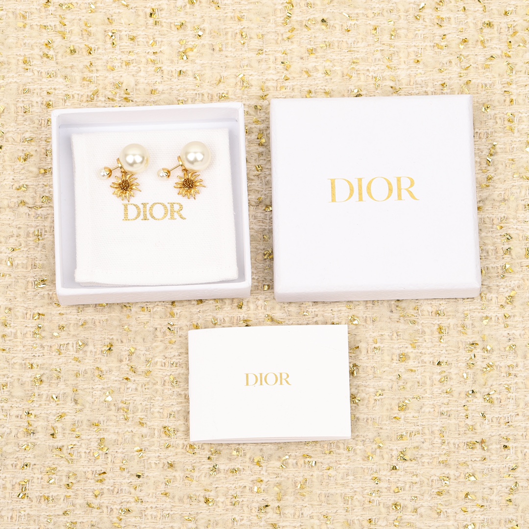 Dior Sunflower Pearl Earrings