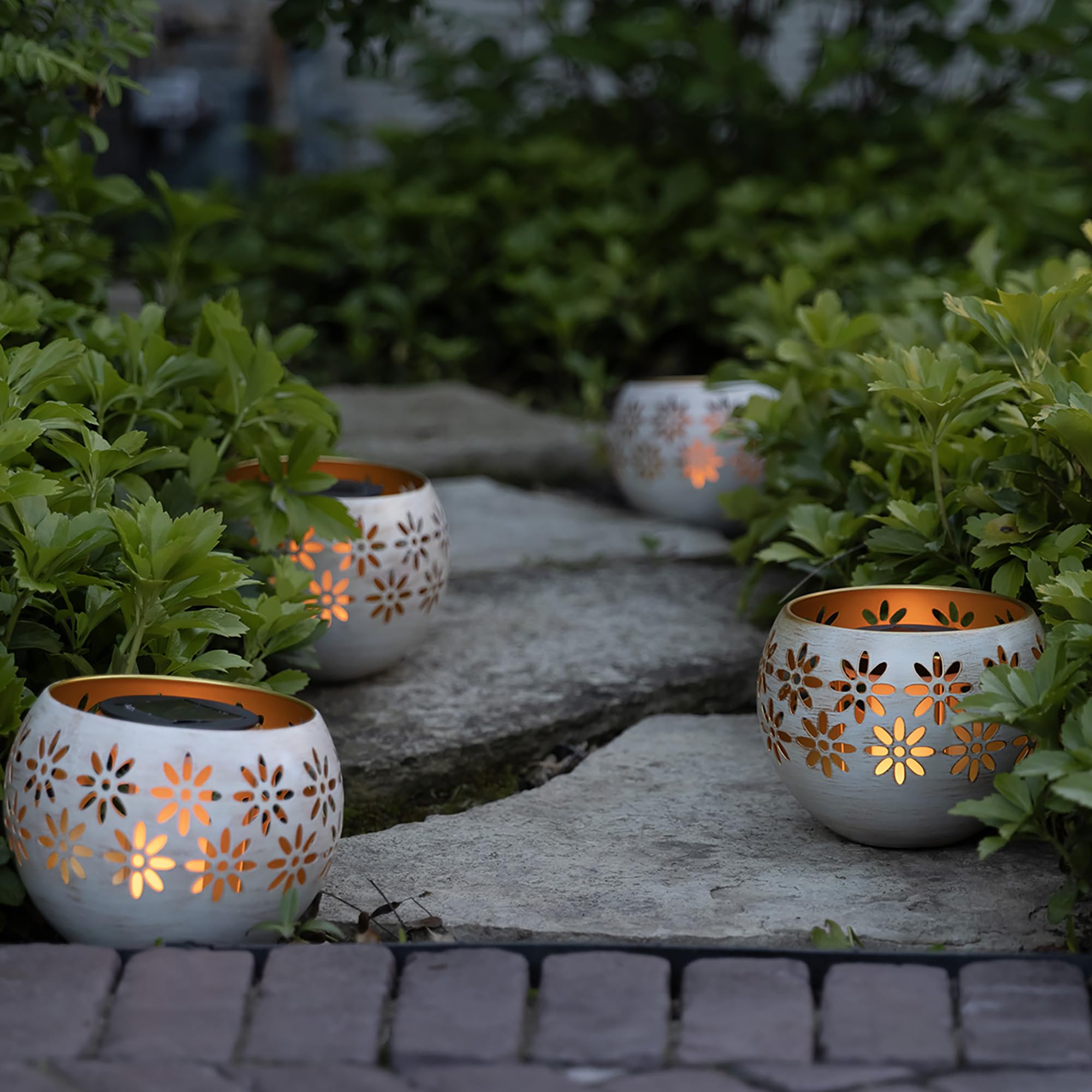 🔥 On Sale 🔥 Metal Solar Flame Bowl Flickering Waterproof Lantern