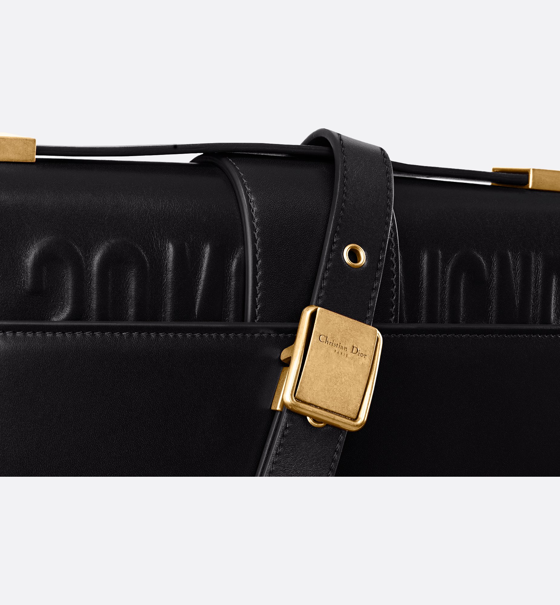 Dior 30 Montaigne Handbag M9203UMOS_M911