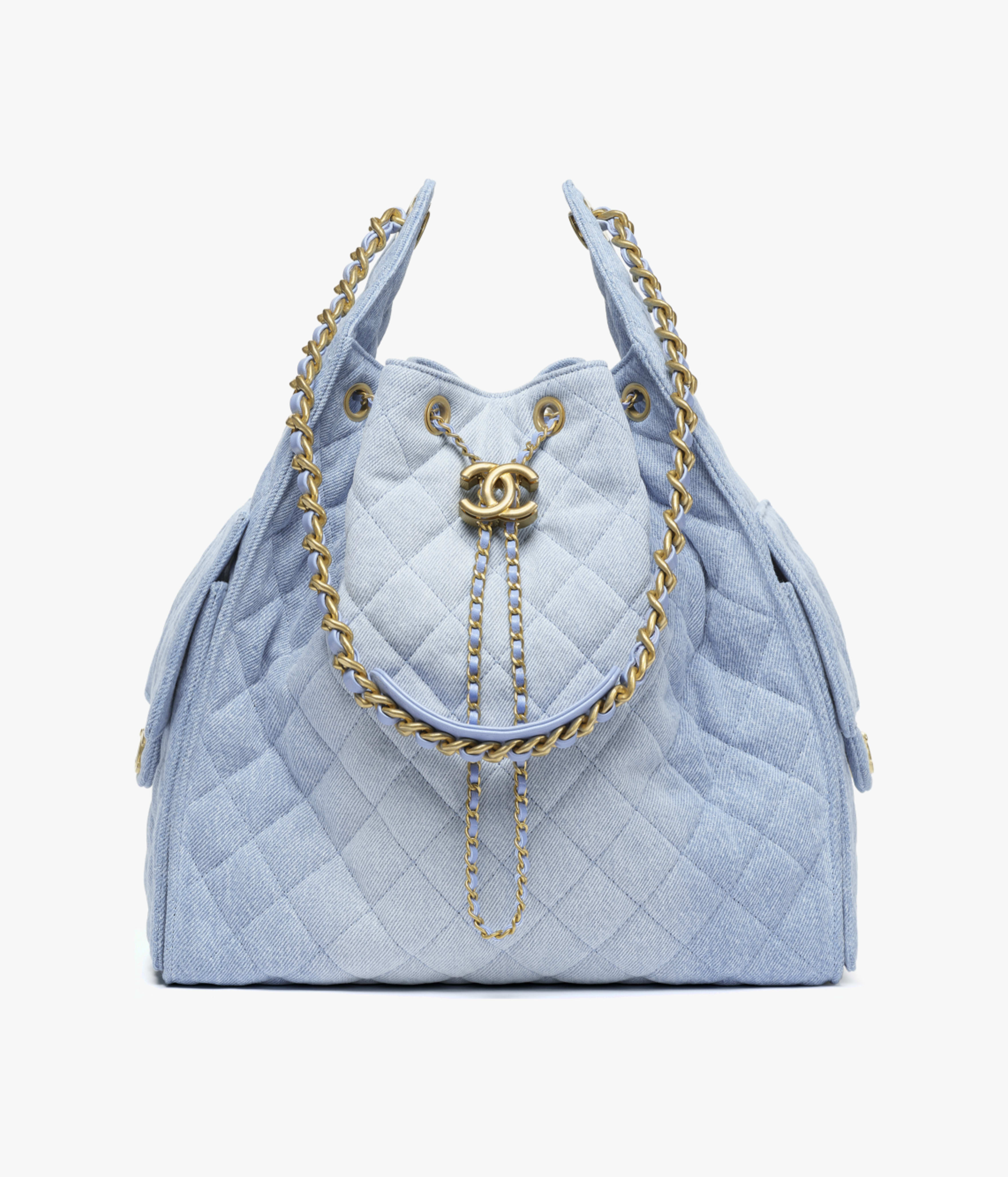 CHANEL 25 Medium Bag Washed Denim & Gold-Tone Metal Blue AS5311-B20603-U0475