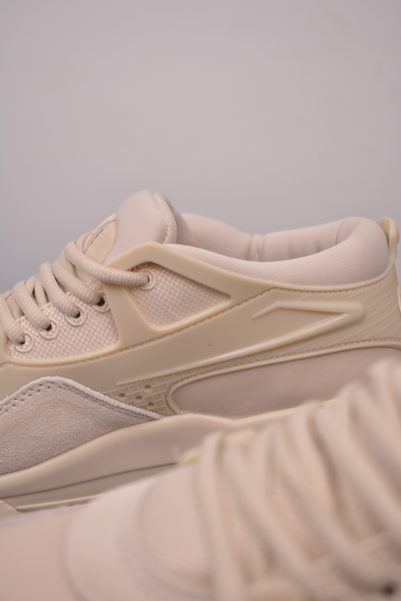 Air Jordan 4 Retro RM Light Legend Brown FQ7940-200