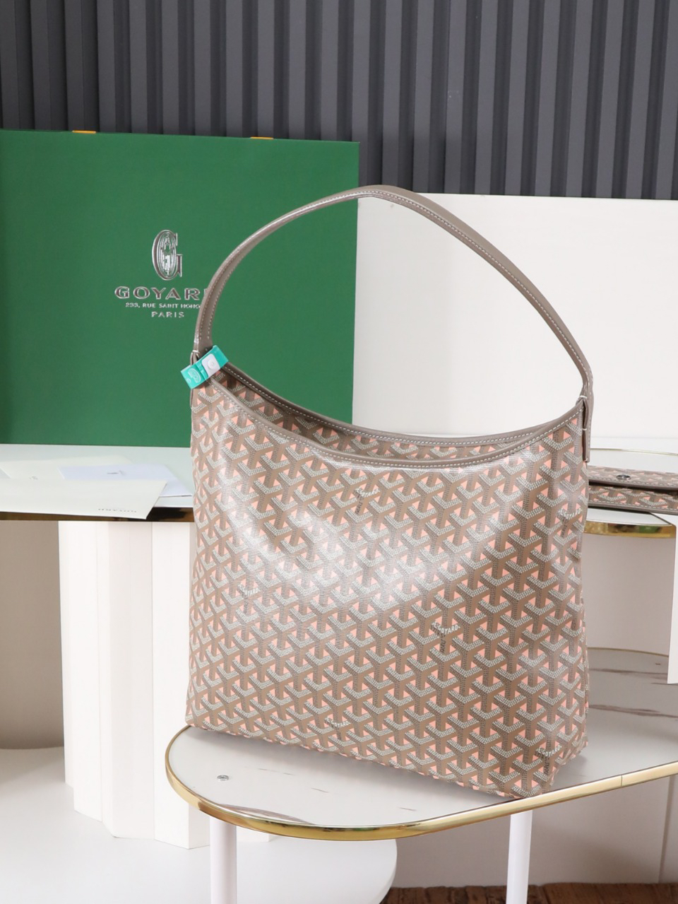 Goyard bohemian hobo 020223
