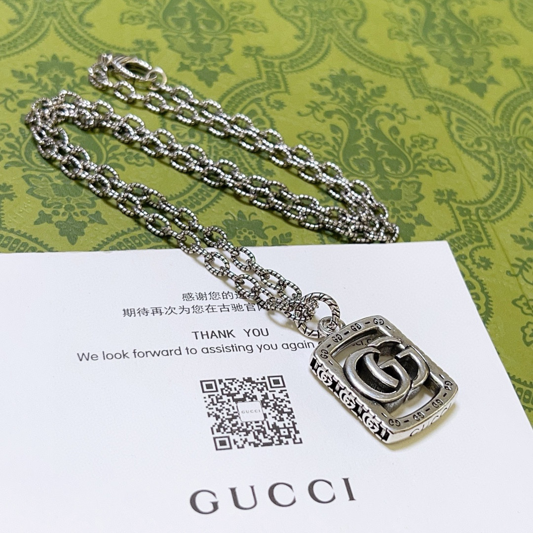 Gucci Anger Forest series new double G hollow retro necklace