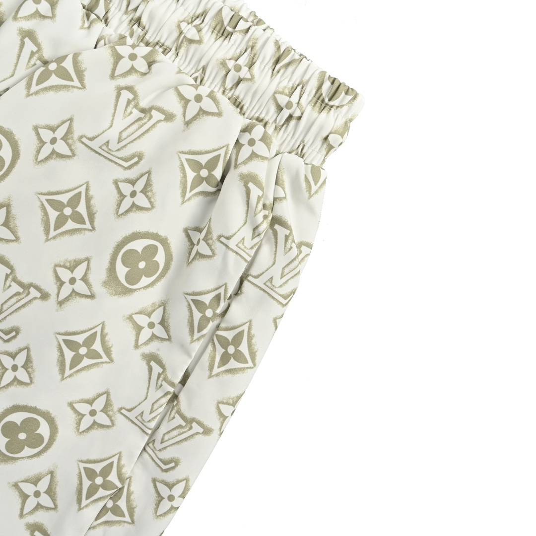Louis Vuitton 24ss distressed shorts