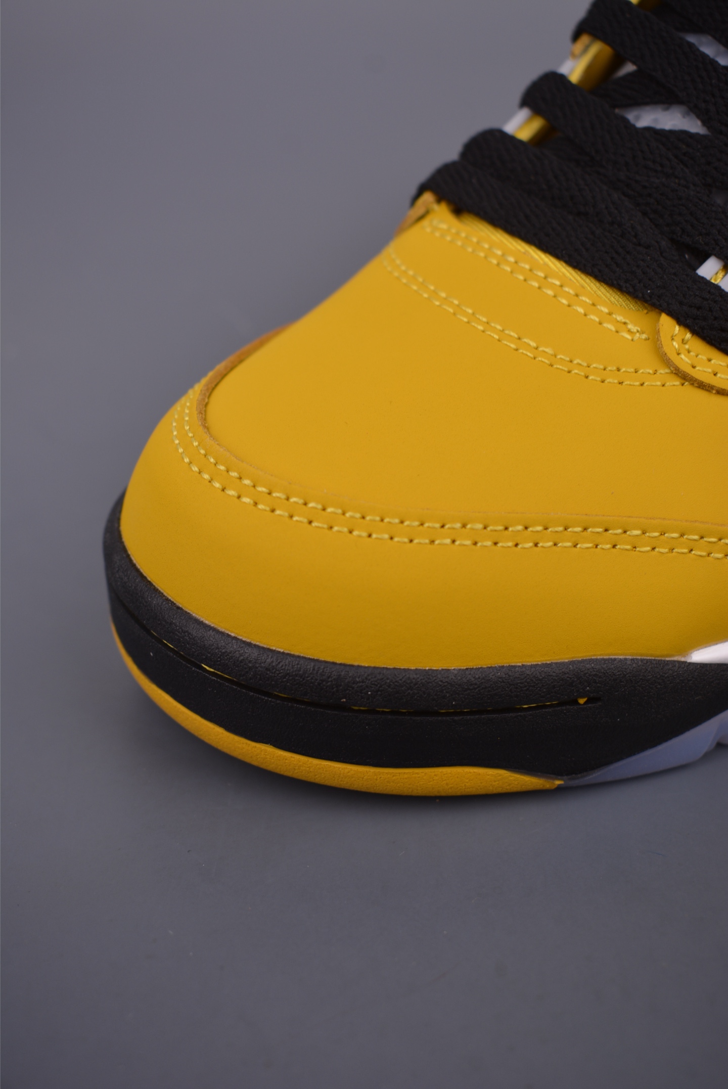 Air Jordan 5 