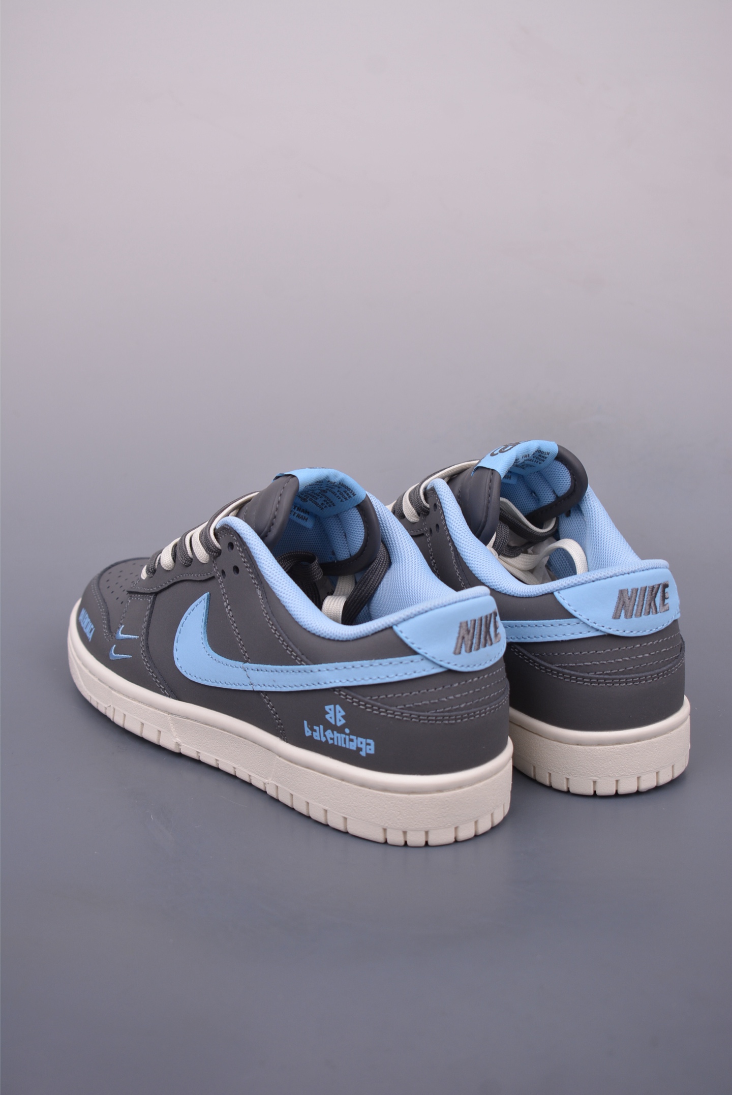 Balenciaga x Nike SB Dunk Low sneakers Gray Blue White FX1588-301